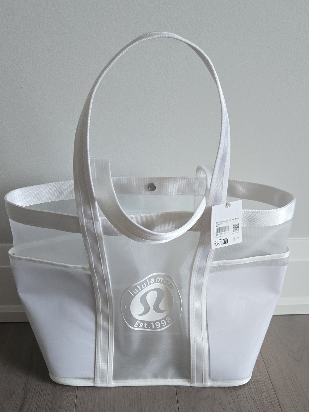 lululemon White Daily Multi-pocket MESG Tote BNWT